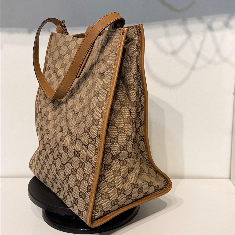 Gucci Tan and Brown Monogram Tote - Picture 8 of 14